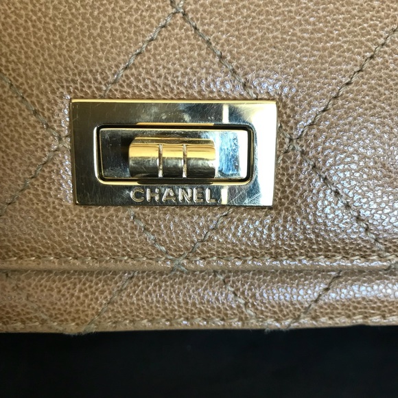 Vintage Chanel Caviar Classic Flap Bag - Picture 3 of 8